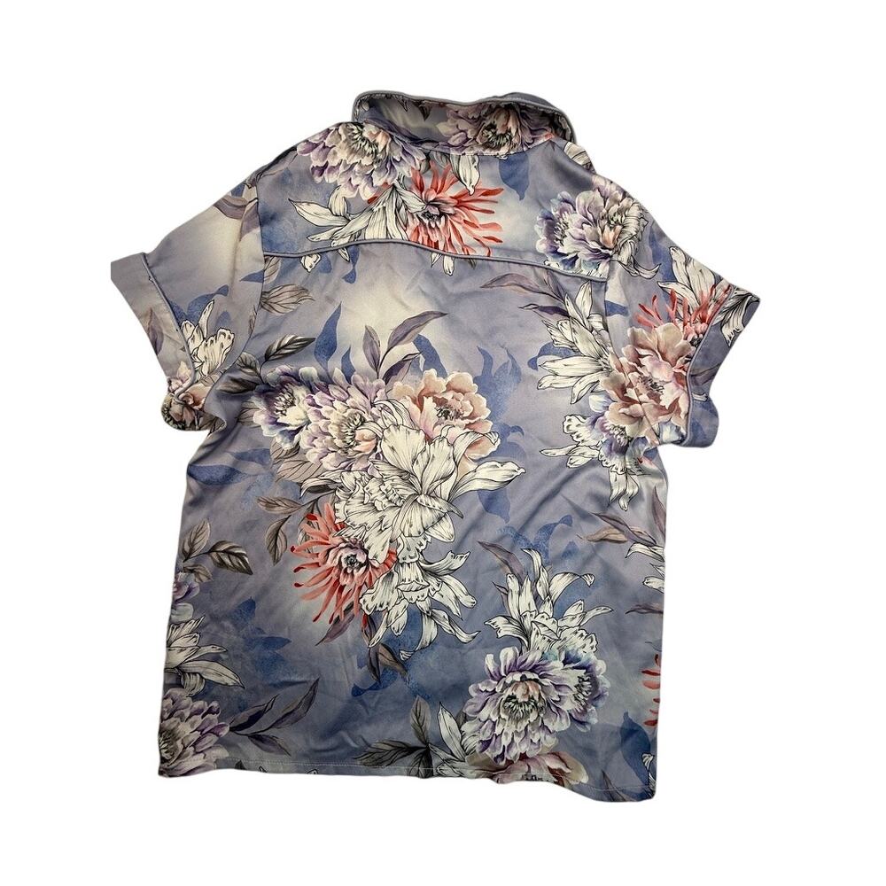 Le Rose Floral Satin Pajama Set Short Sleeve Top & Shorts Size Small - Picture 2 of 16